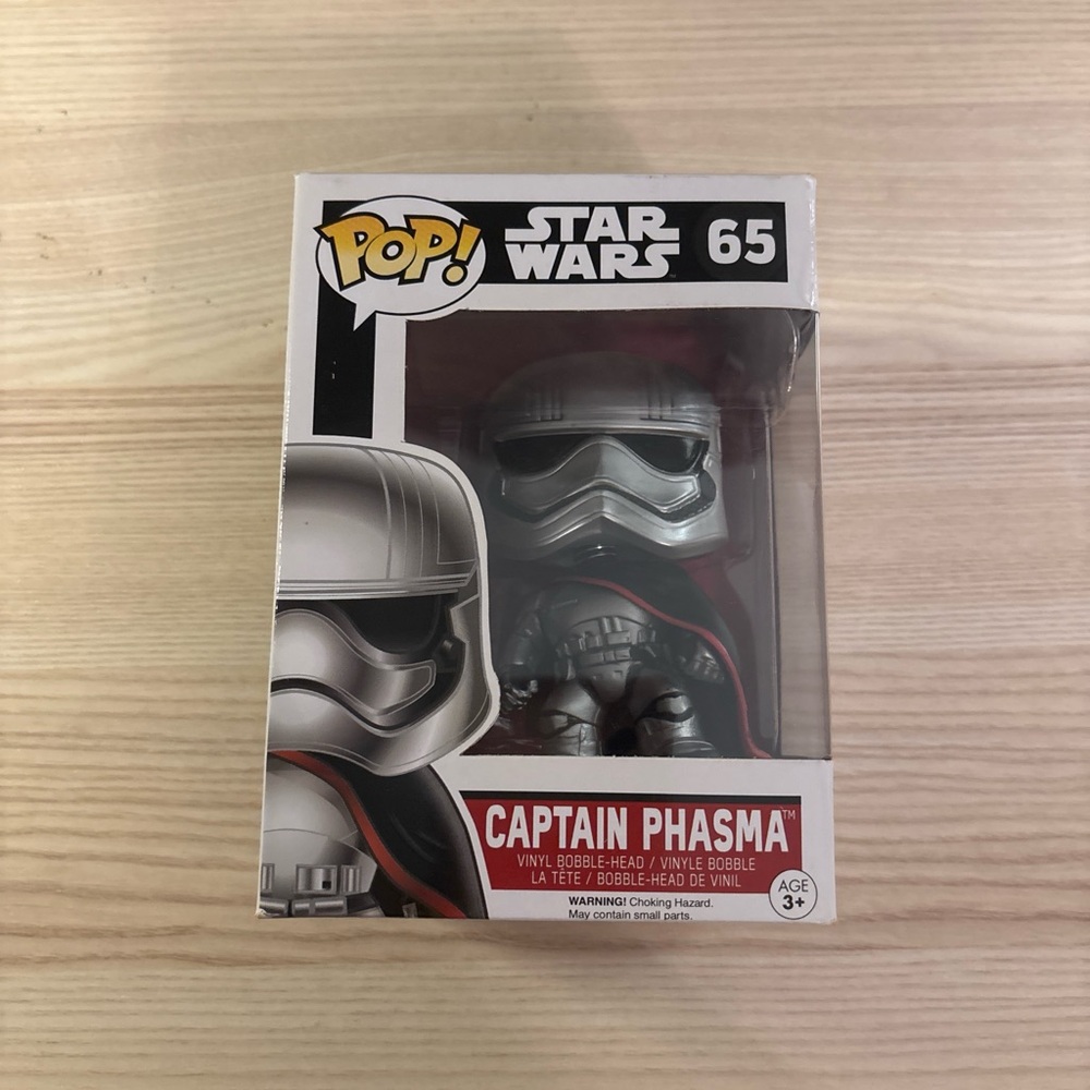 Funko Pop! Star Wars Captain Phasma Figure - Silver and Black